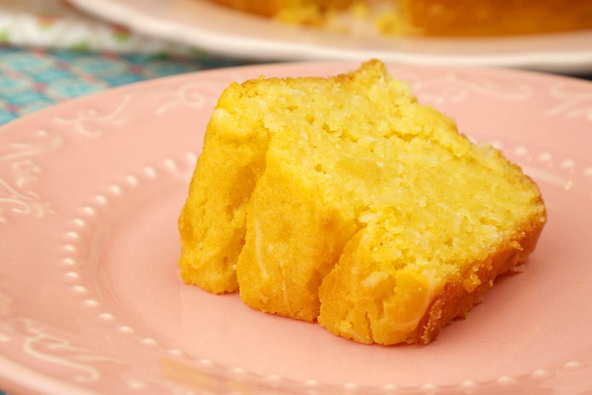 Bolo de fubá bem molhadinho - Receita de Vovó, Receita