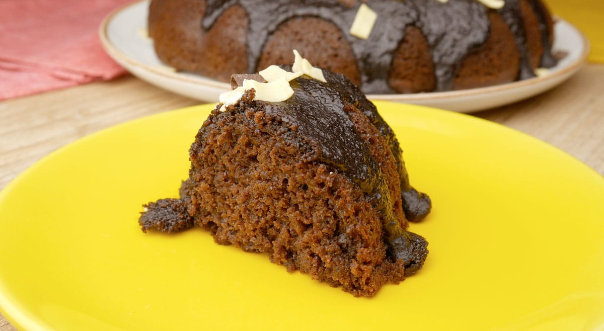 Bolo de chocolate sem ovos: aprenda a substituir o ingrediente