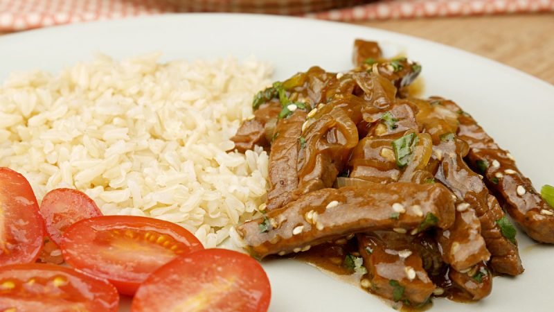 Tirinhas De Carne Com Cebola - Cook'n Enjoy